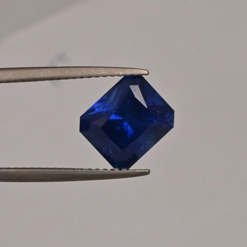 4.07 royal blue sapphire